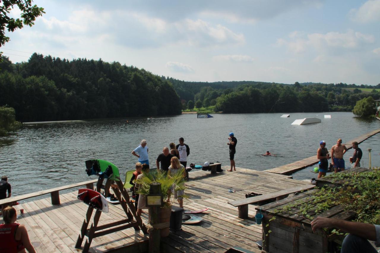 Ferienhaus "Baeren Ecke" Am See Im Bergland Kirchheim  Εξωτερικό φωτογραφία